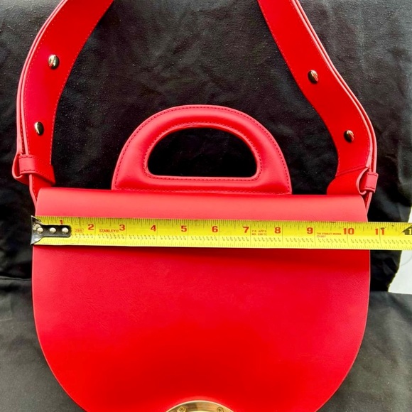 Zac Posen Demi Shoulder Double
Face Leather Magnetic Closure Geranium/Cordial - Picture 7 of 14